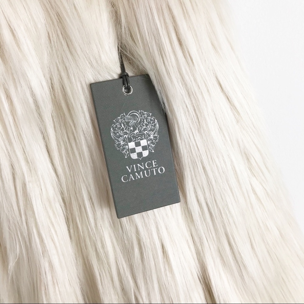 ❌SOLD❌VINCE CAMUTO Shaggy Faux Fox Fur Coat Jacket - Picture 8 of 16